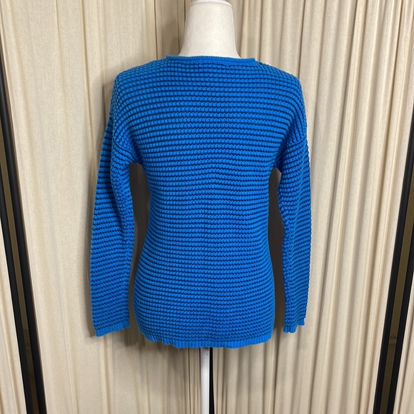 VINTAGE- 90’S LIZ CLAIBORNE OVERSIZED THICK BLUE KNITED CHUNKY SWEATER SIZE S - Picture 9 of 12